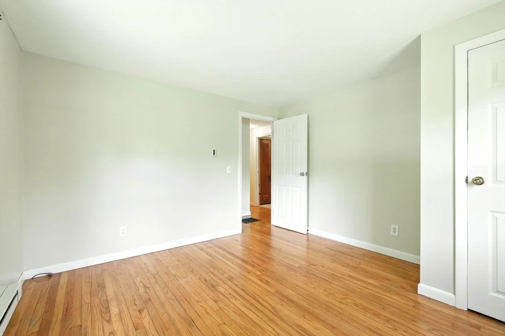 Photo of 161 Farmington Rd