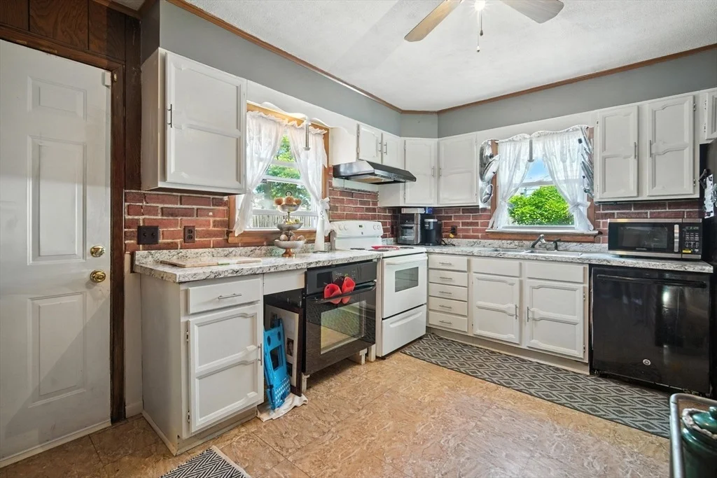 Photo of 22 Keddy Boulevard