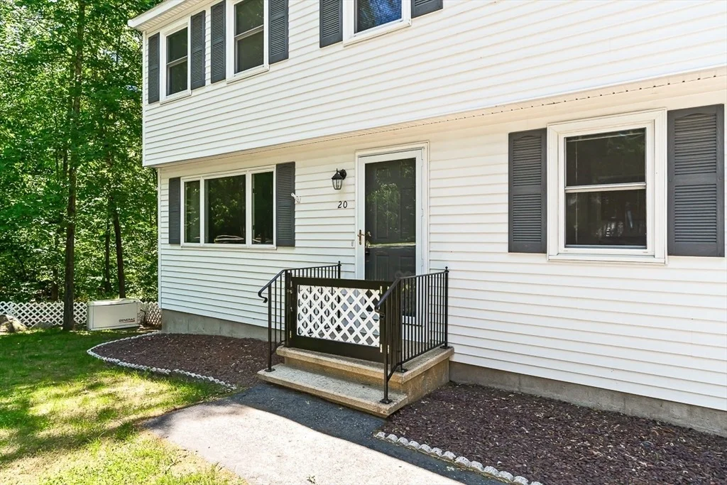 Photo of 20 Hillcrest Ave