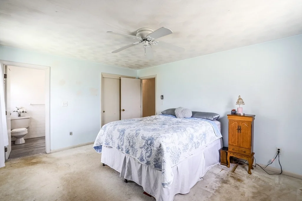 Photo of 6 Lerner Dr