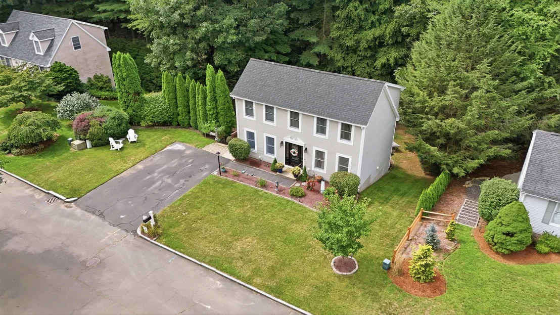 Photo of 19 Stephanie Cir