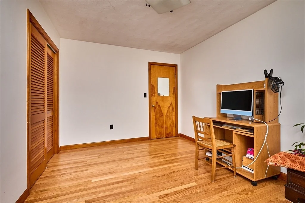 Photo of 56 Oak St