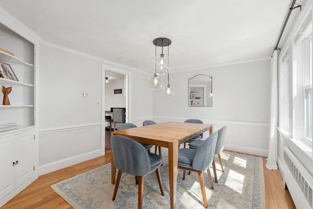 Photo of 14 Fuller Brook Ave