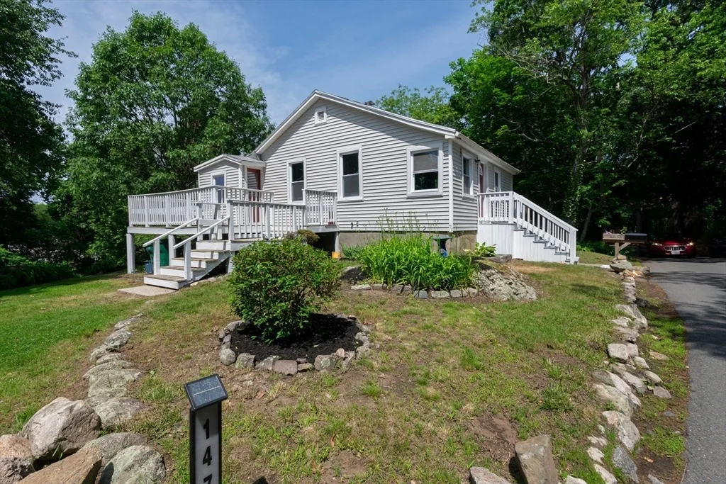 Photo of 147 Fairmount Ave
