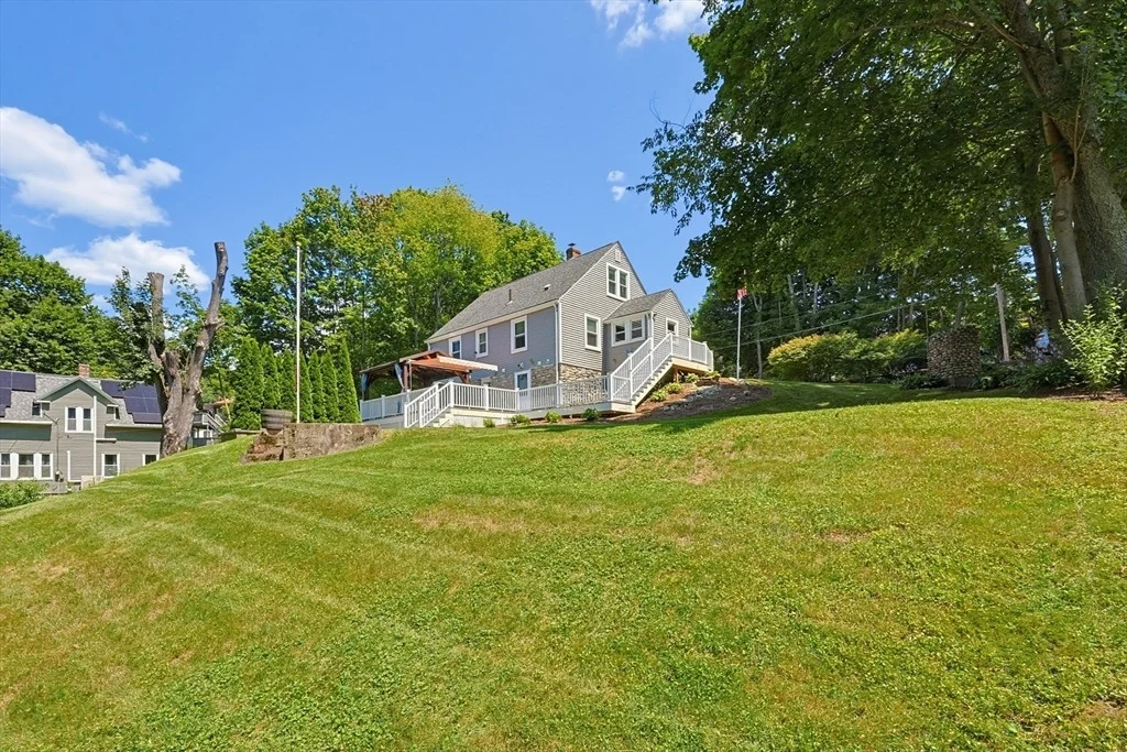 Photo of 156 Hampton St