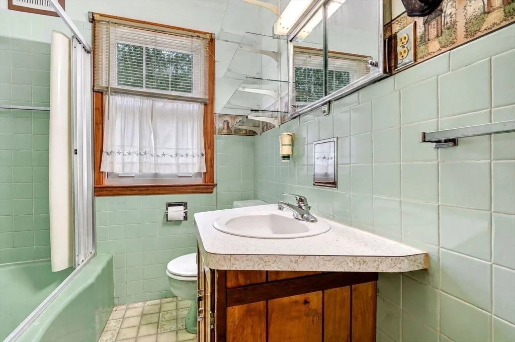 Photo of 59 Vining Hill Rd