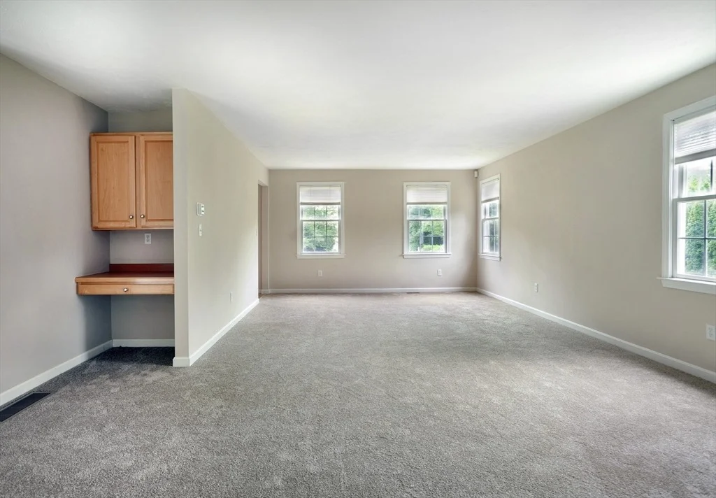 Photo of 138 Pine Tree Lane