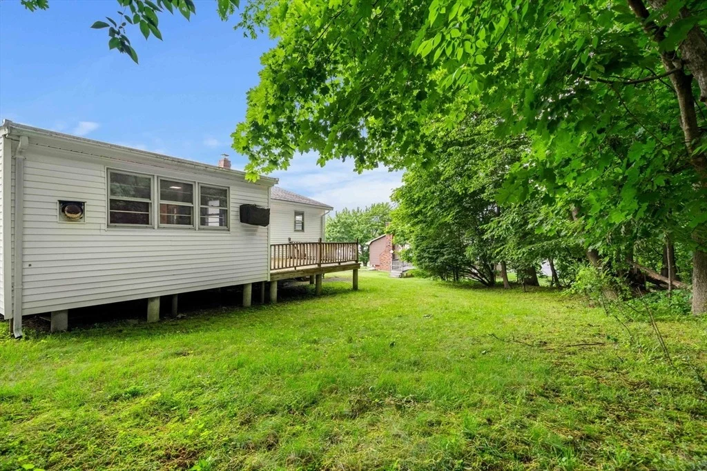 Photo of 12 Raylen Ave
