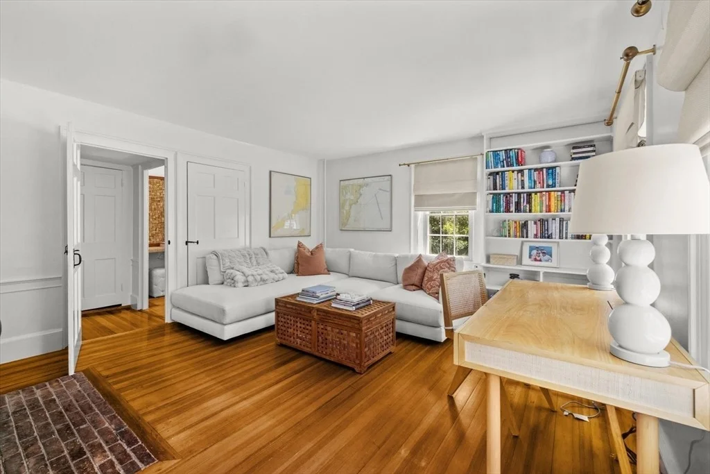 Photo of 100 Clapp Road
