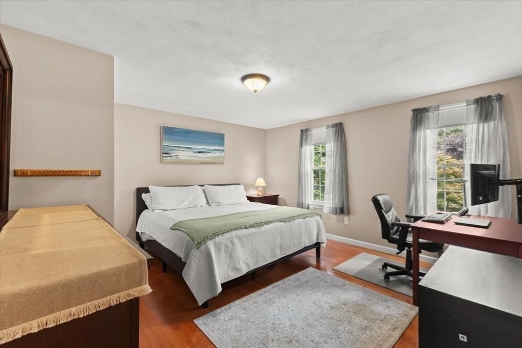 Photo of 7 Strawstone Lane