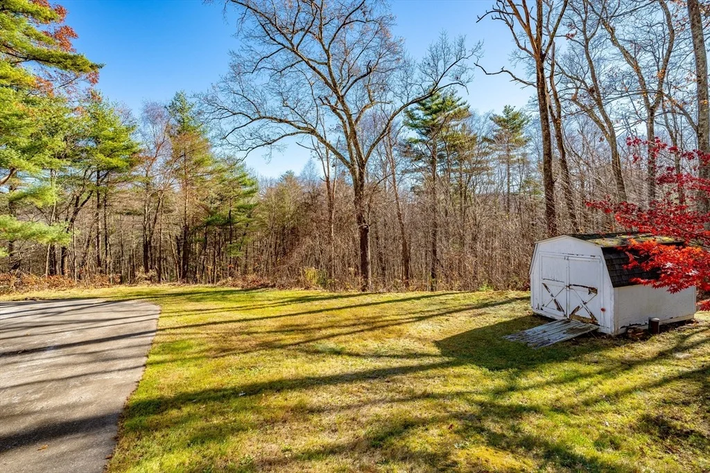 Photo of 172 Bumstead Rd