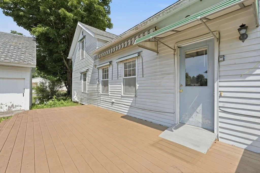 Photo of 71 Chestnut St