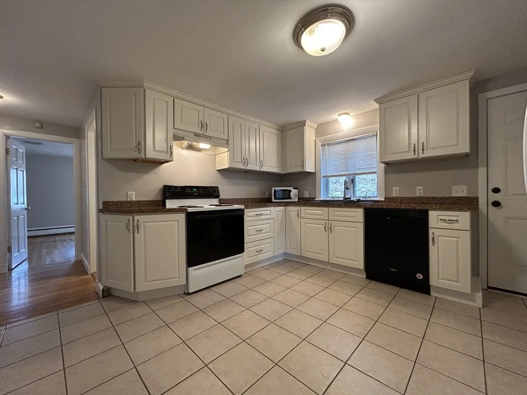 Photo of 391 Cedar Brook Rd