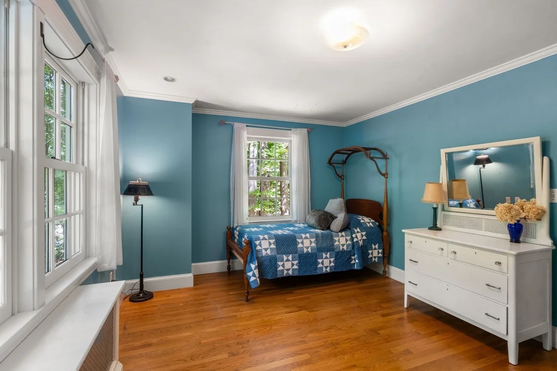 Photo of 270 Concord Rd