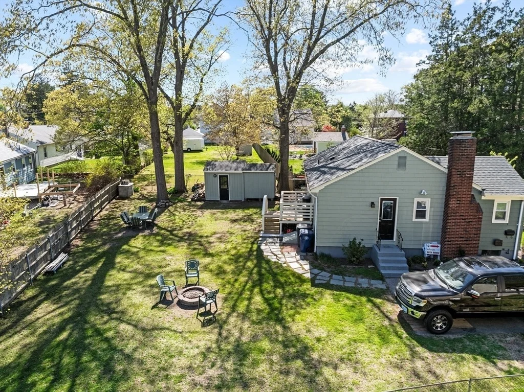 Photo of 136 Phillips Ave