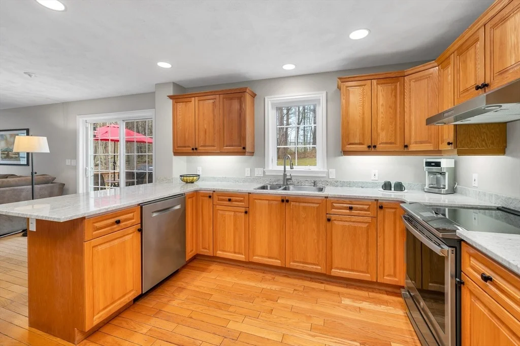 Photo of 9 Juniper Ridge Road