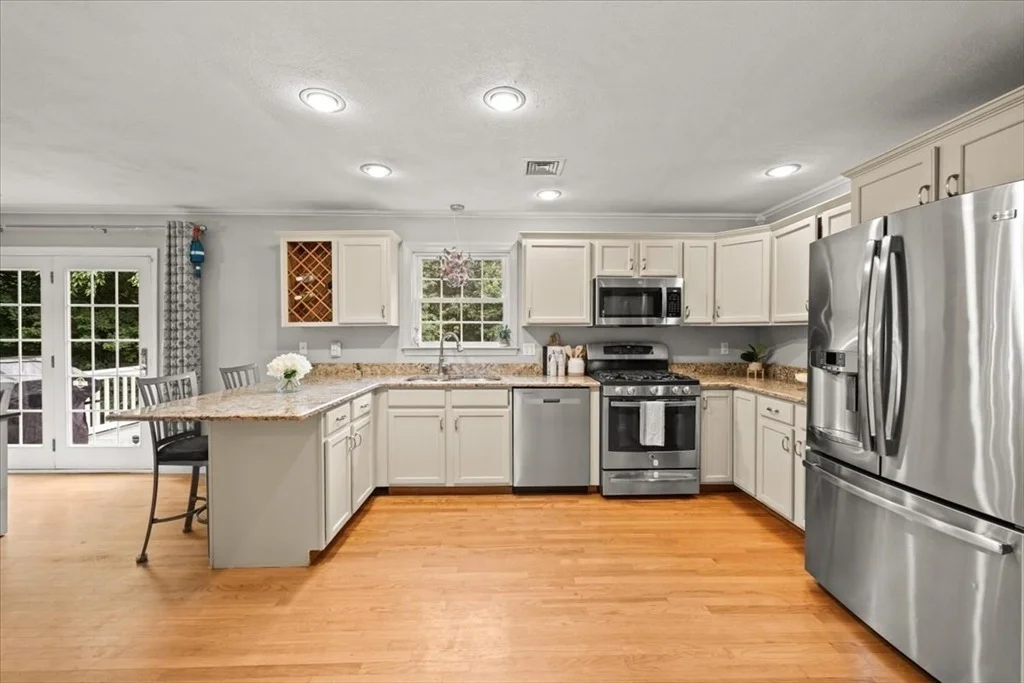 Photo of 130 Deer Hollow Trail