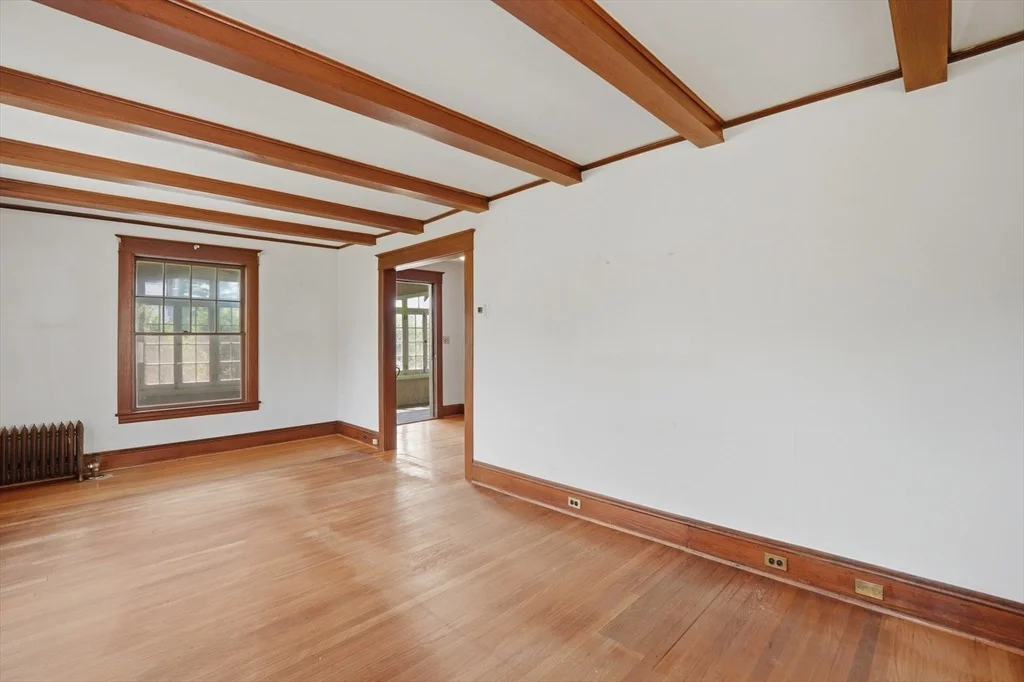 Photo of 2 Jeppson Avenue