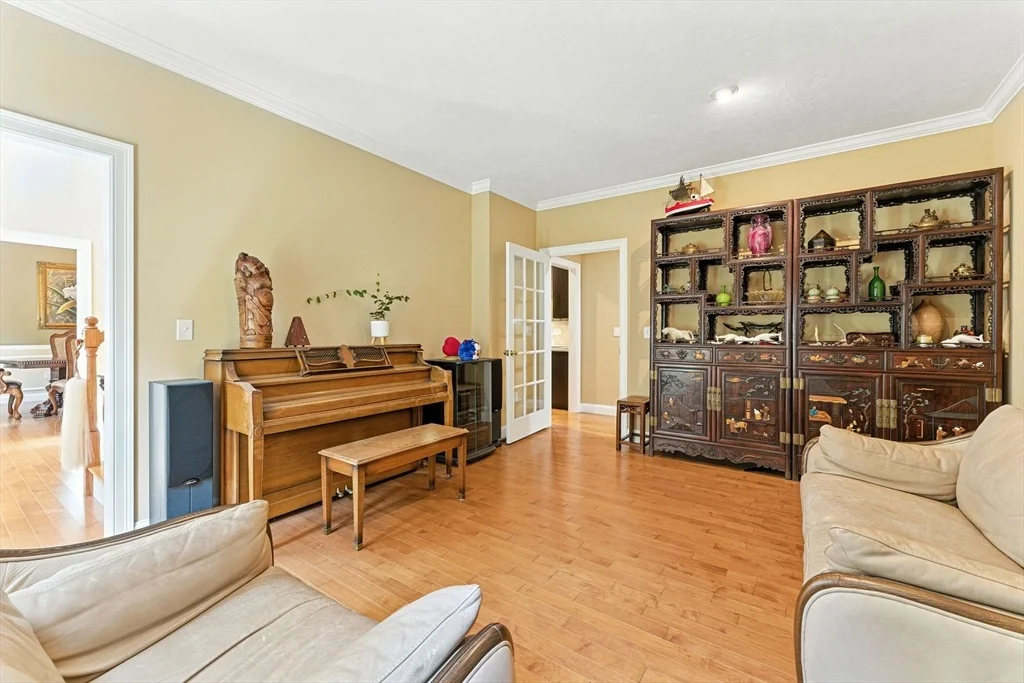 Photo of 1155 Burroughs Road