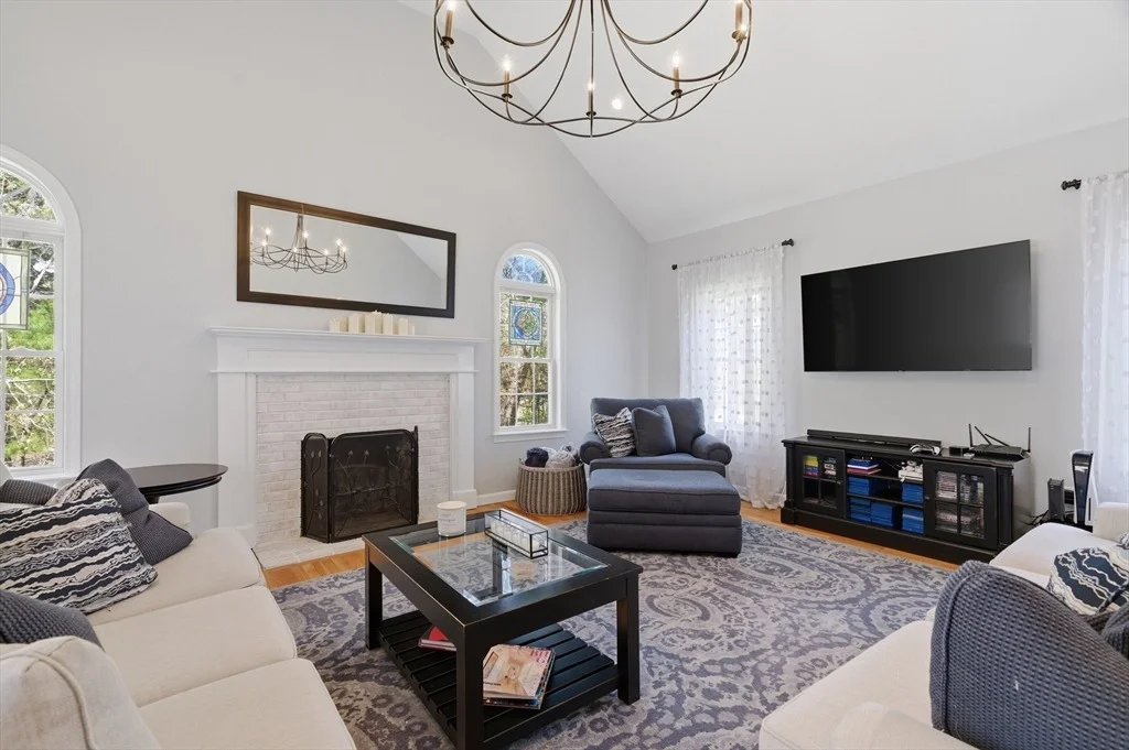 Photo of 10 Briarwood Circle