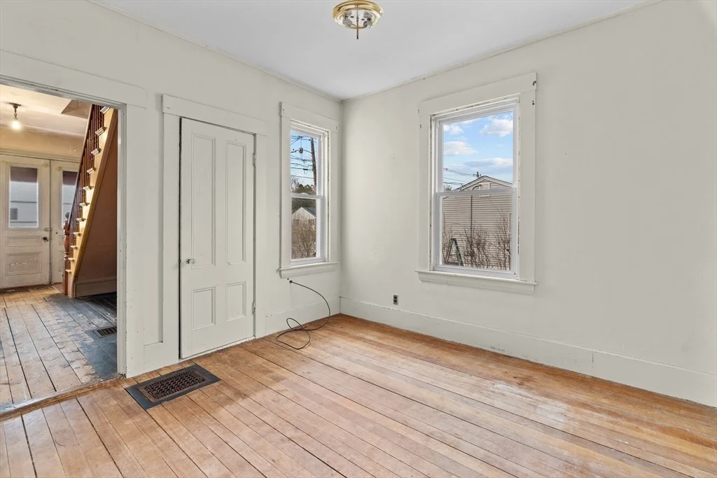 Photo of 367 Elm Street