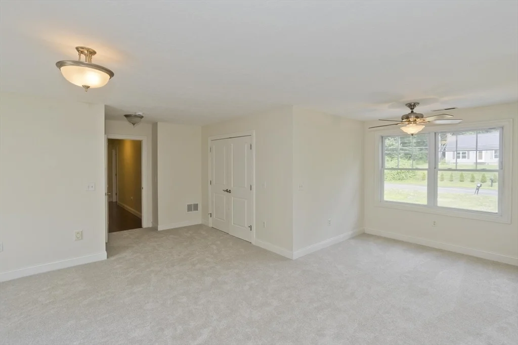 Photo of 25 Davis Rd