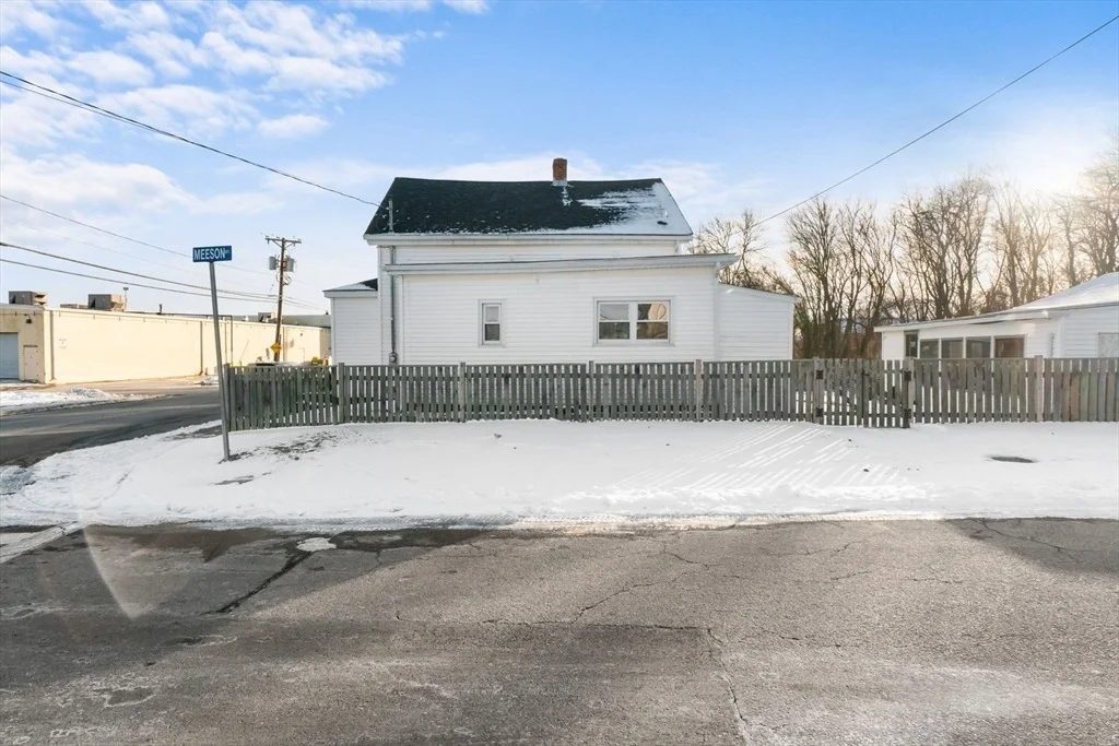 Photo of 419 Laurel St