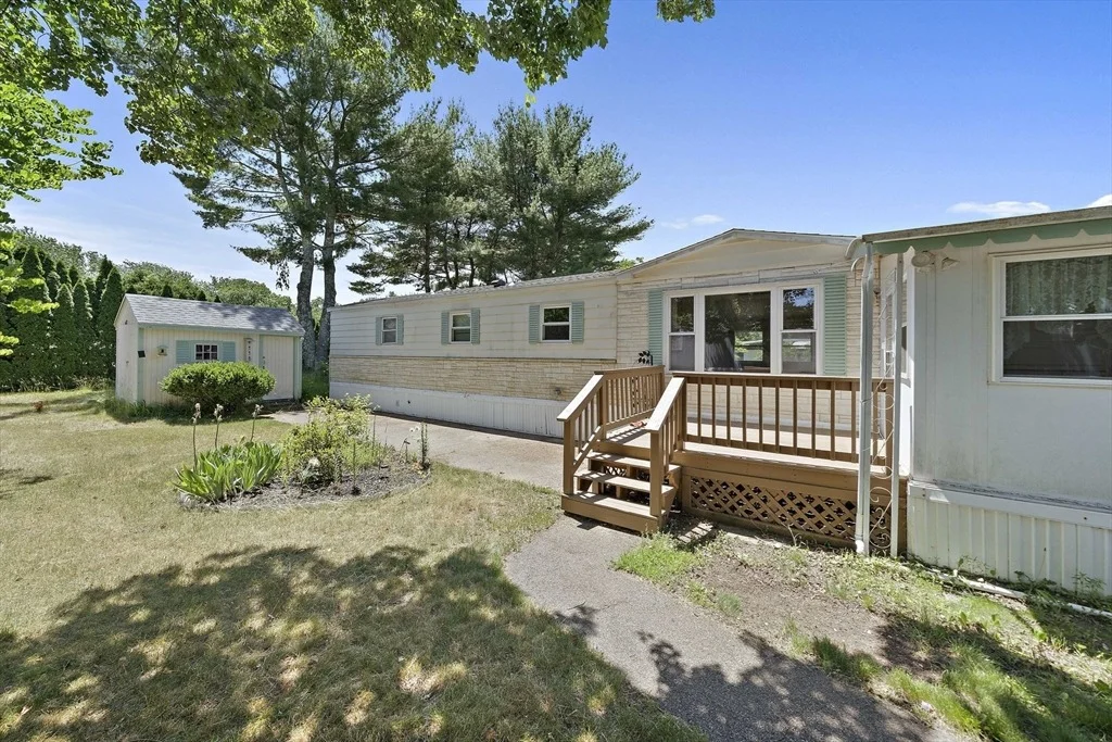 Photo of 6 Northway