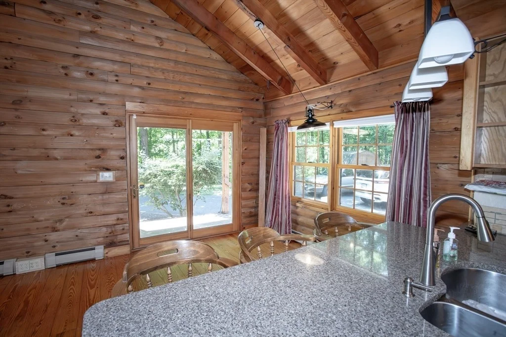 Photo of 457 Montgomery Rd