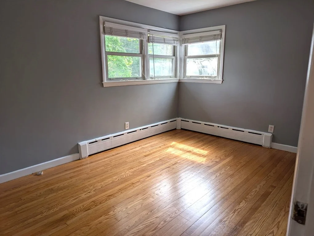 Photo of 98 Pleasant View St