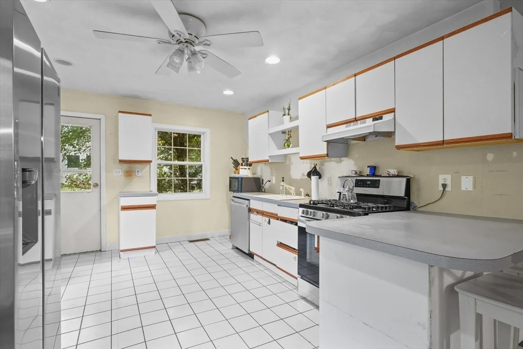 Photo of 18 Larch Rd