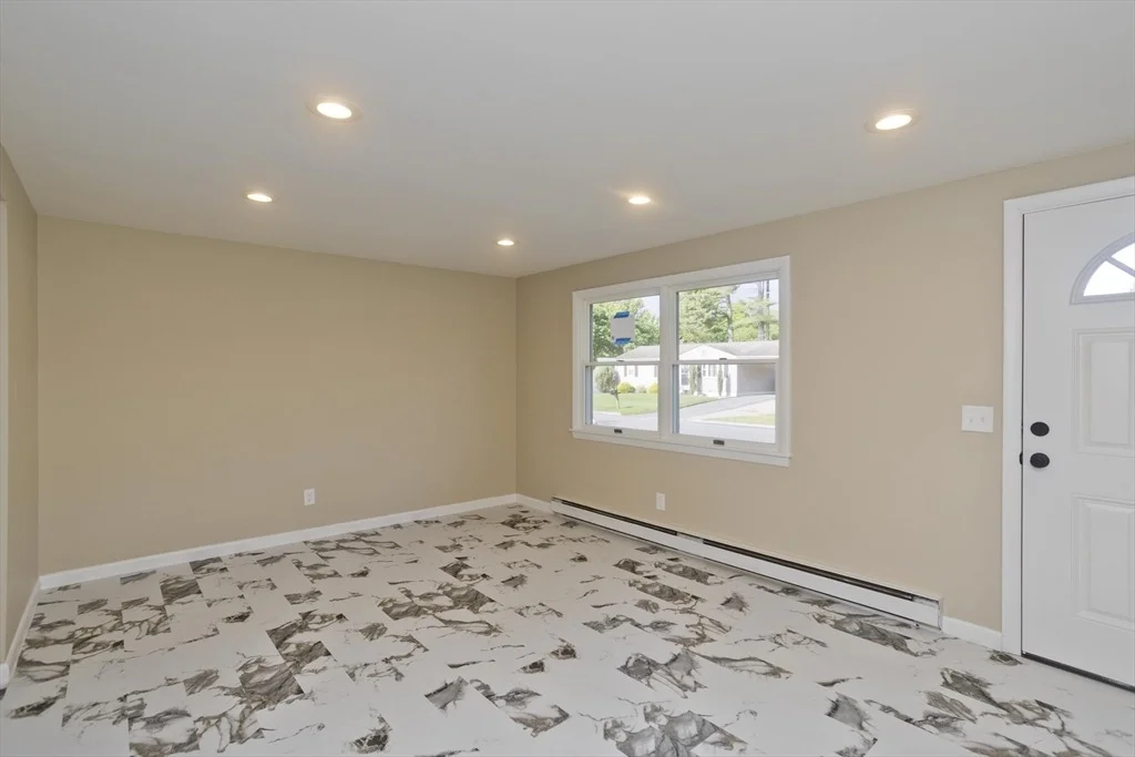 Photo of 276 Spikenard Cir