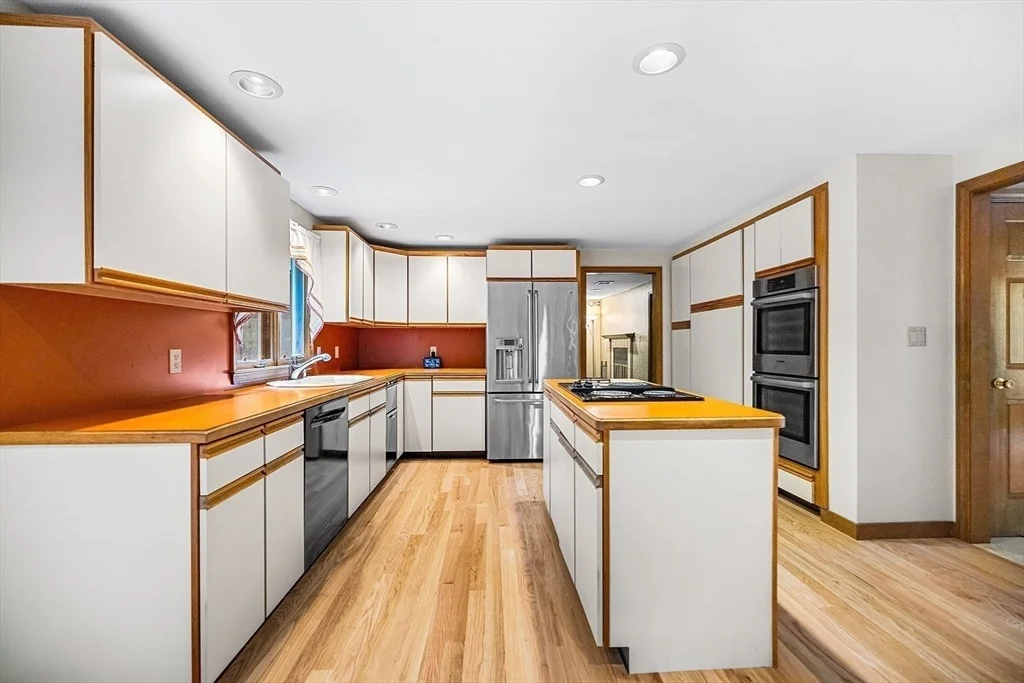 Photo of 417 Birchbark Dr