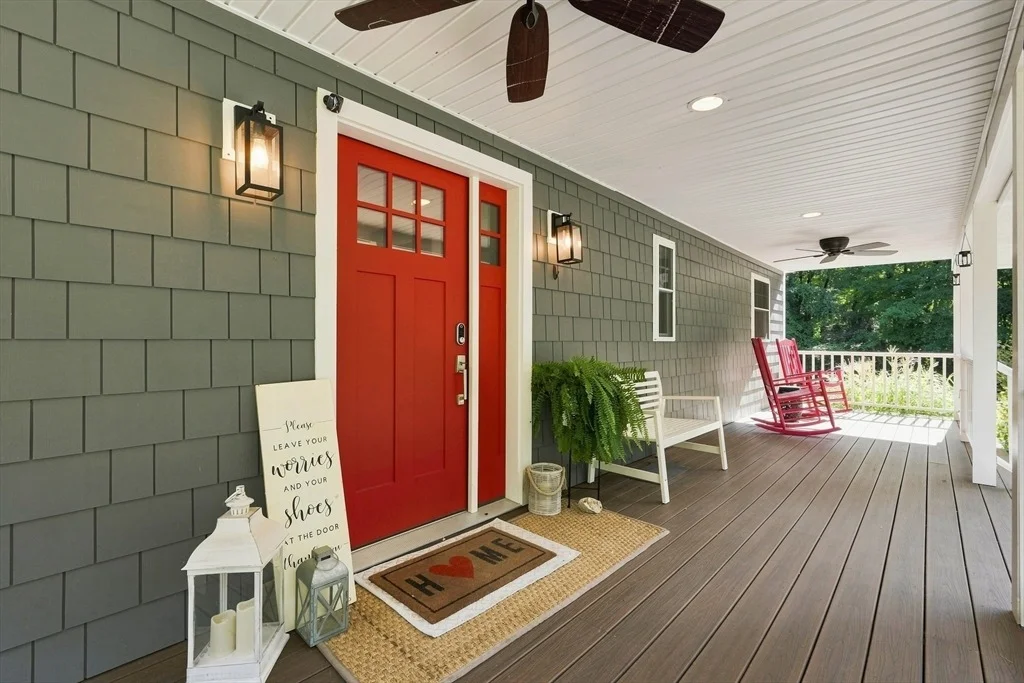 Photo of 51 Barton Ave