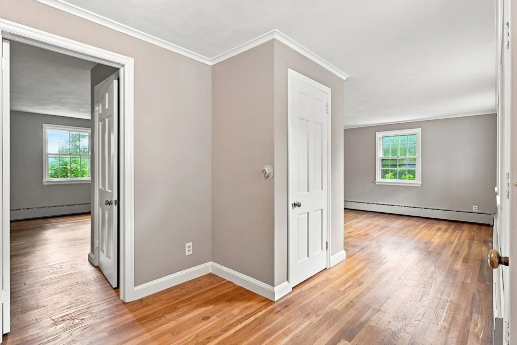 Photo of 92 Oak Hollow Rd