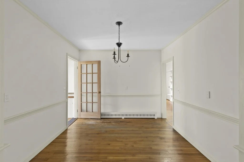 Photo of 51 Tupper Ave