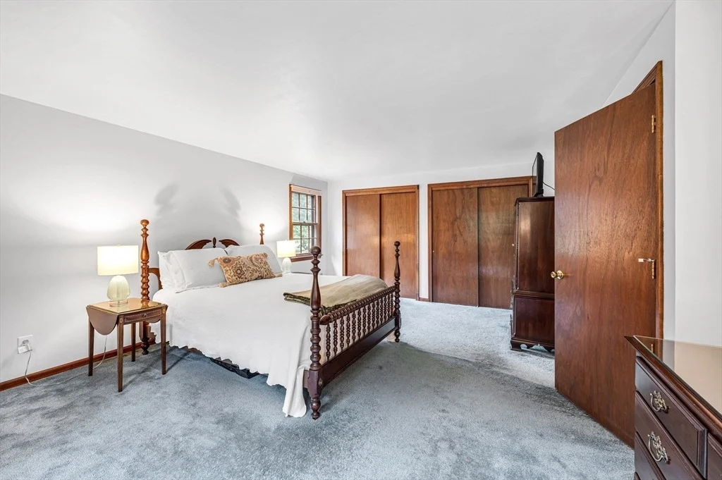 Photo of 231 Edgewood Road