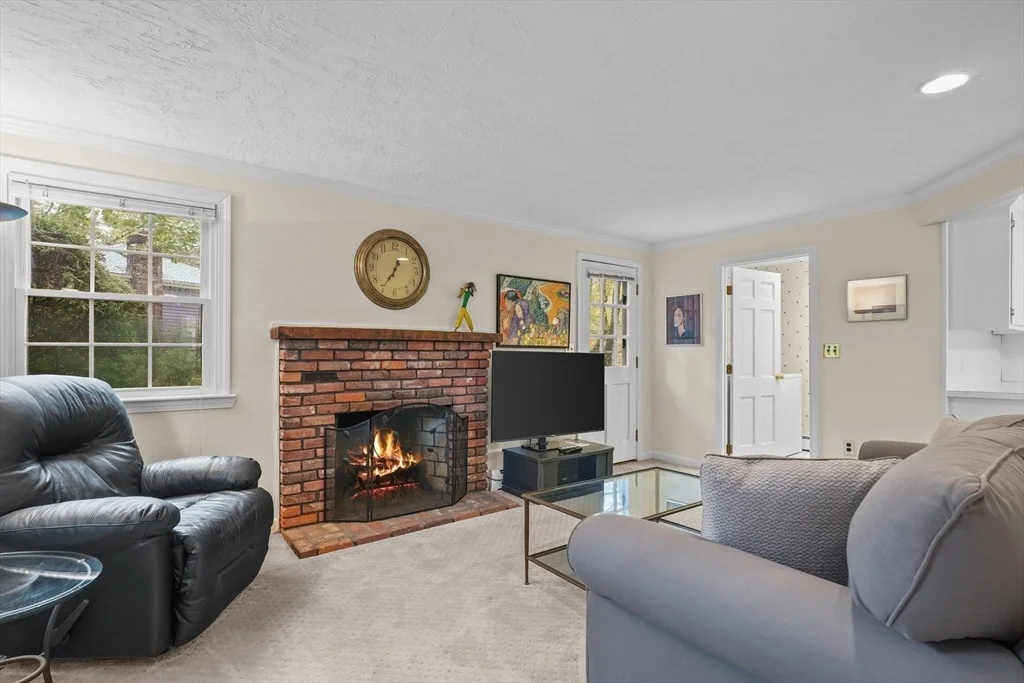 Photo of 16 Montgomery Drive