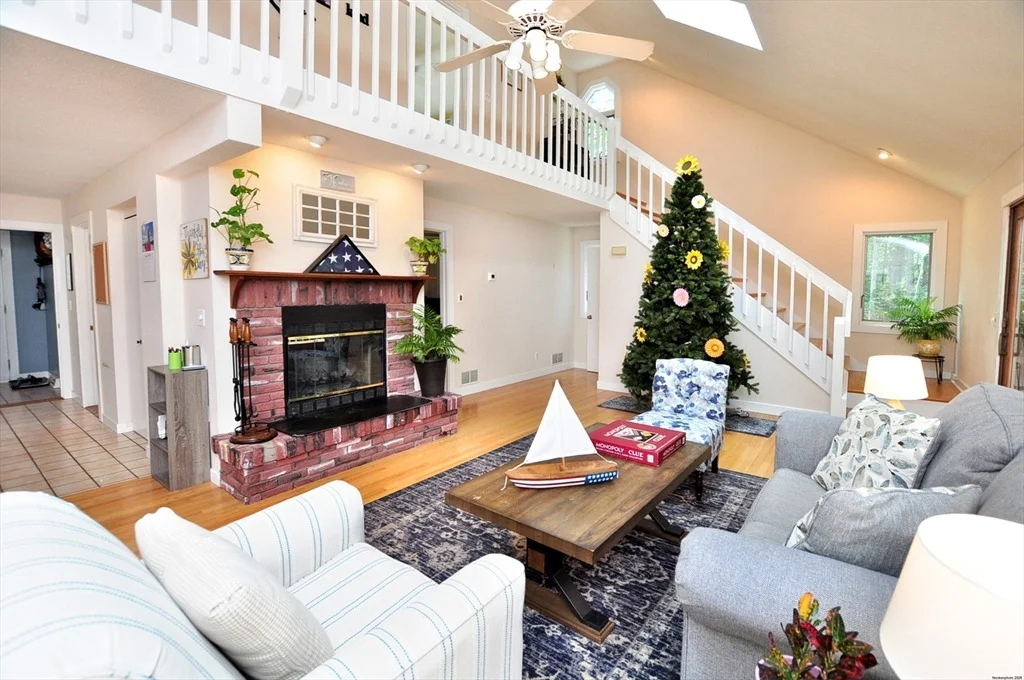 Photo of 154 Brook Ln