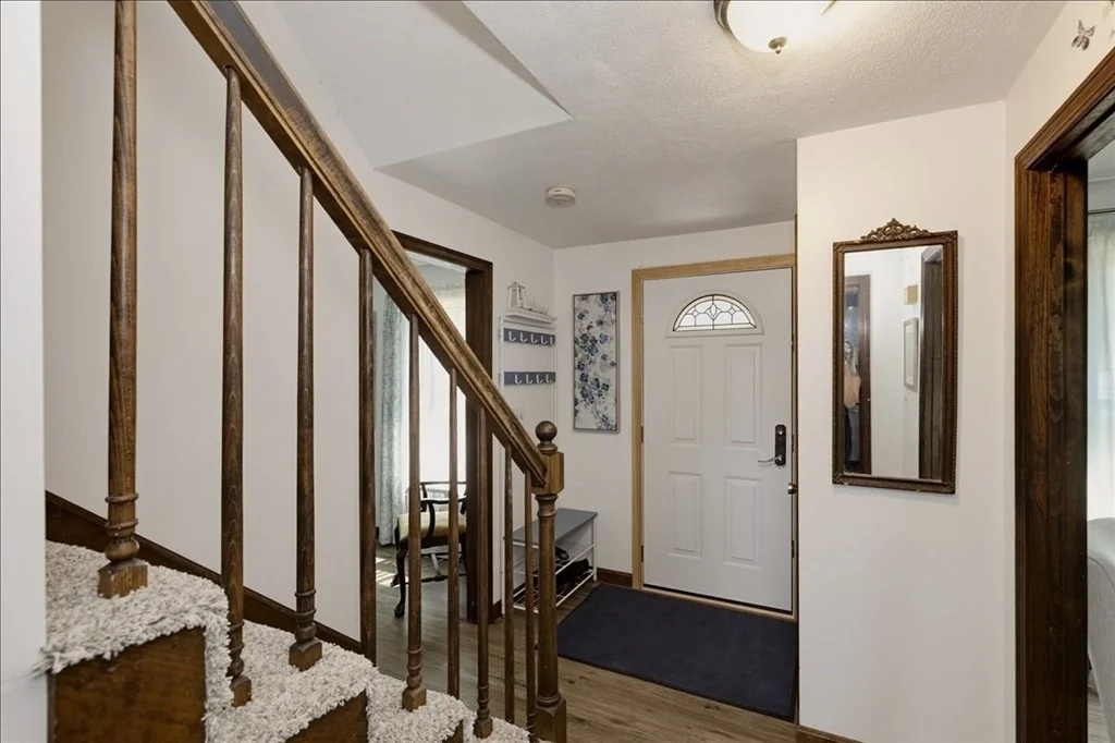 Photo of 52 Sandy Pond Rd