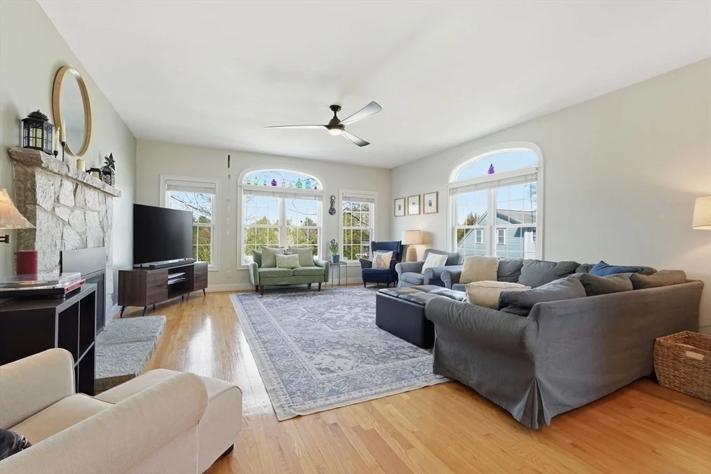 Photo of 12 White Pine Road