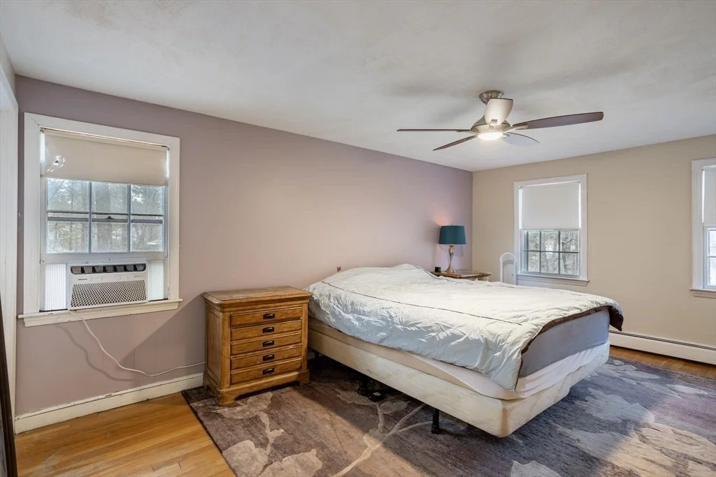 Photo of 13 W Pine Dr
