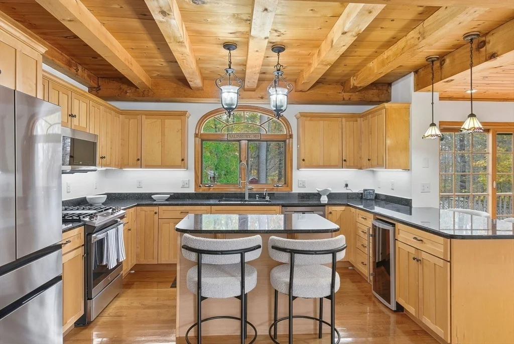 Photo of 7 Palis Dr