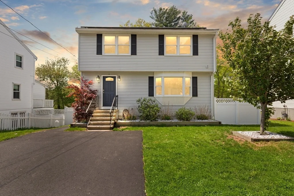 Photo of 54 Long Dr