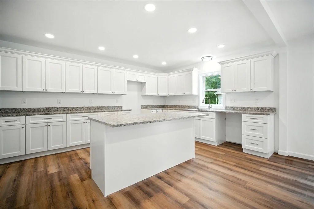 Photo of 150 Seymour Ave