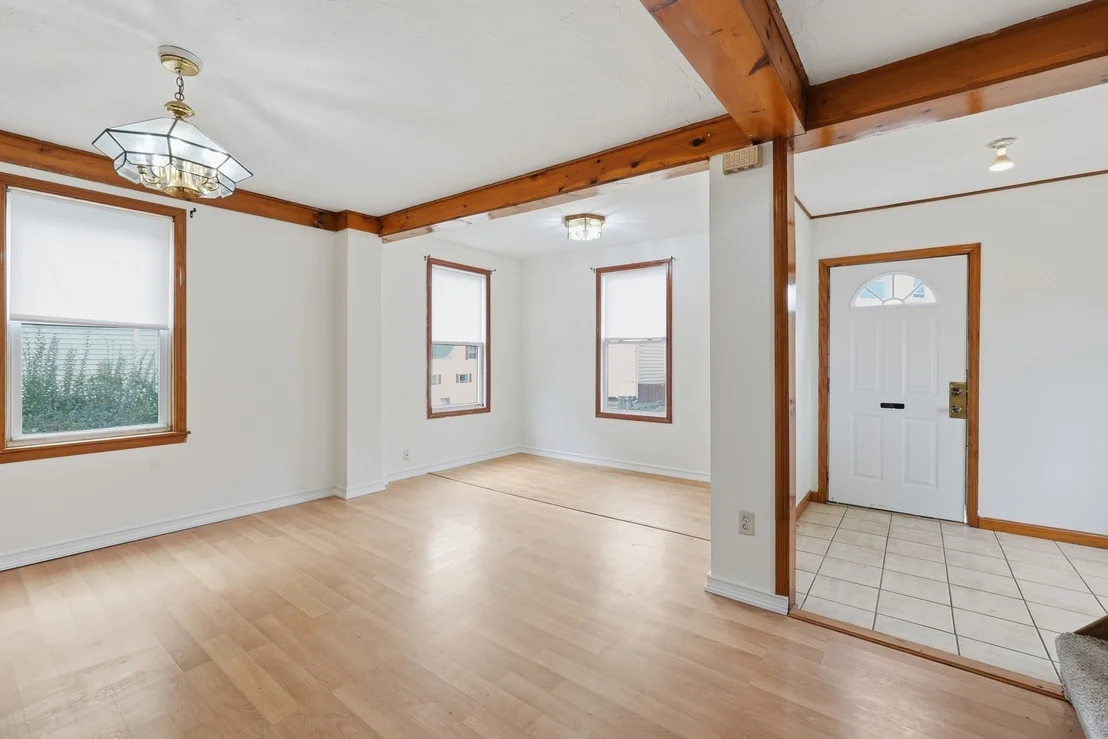 Photo of 165 Fairmont Ave
