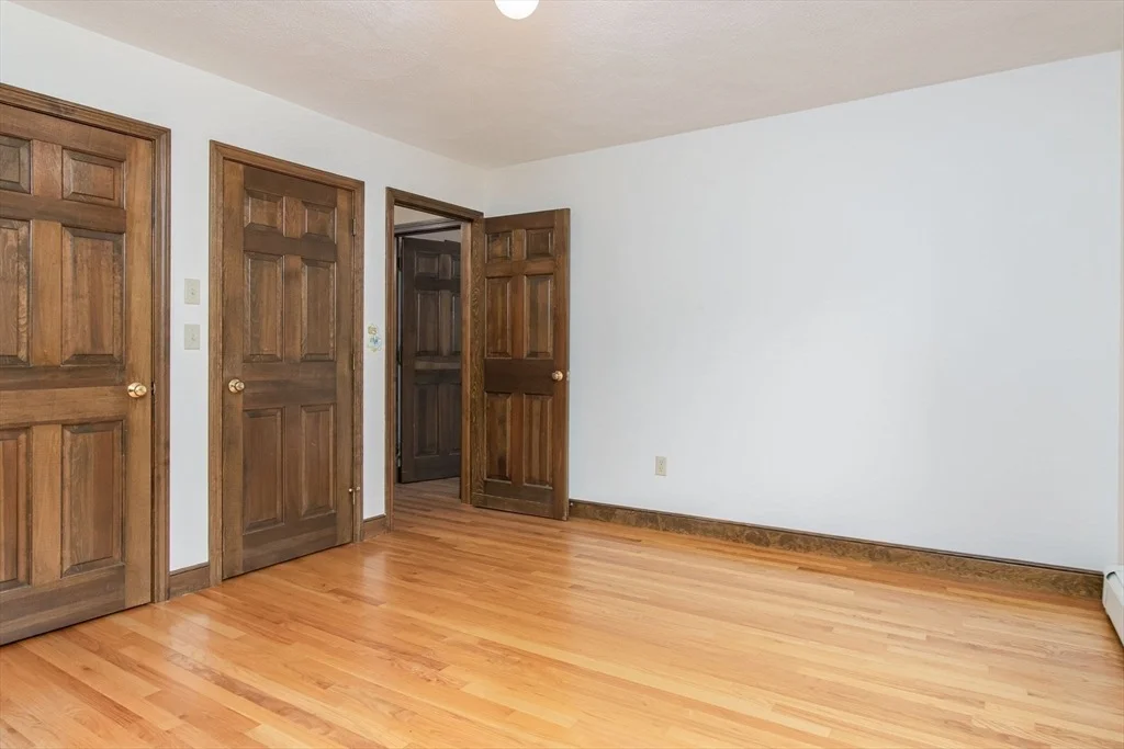 Photo of 21 Saddle Ln