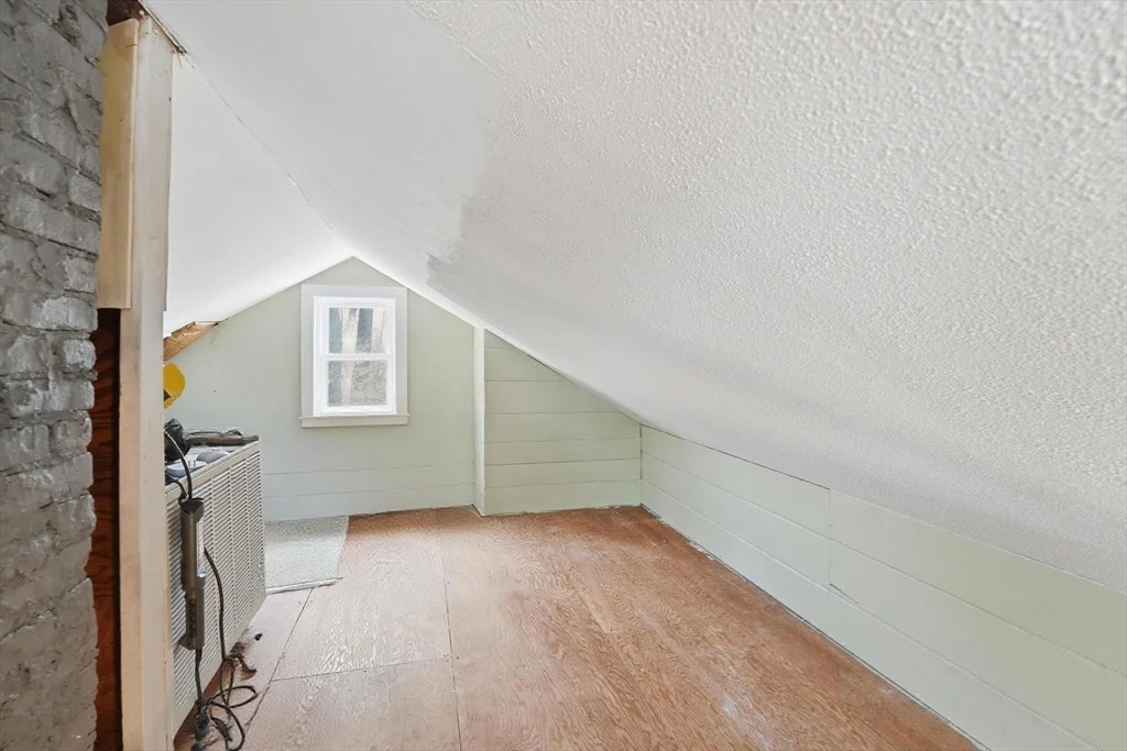 Photo of 5 Collette Dr.