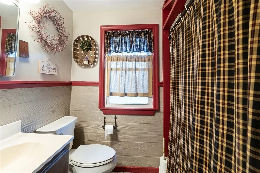 Photo of 78 Blaine St