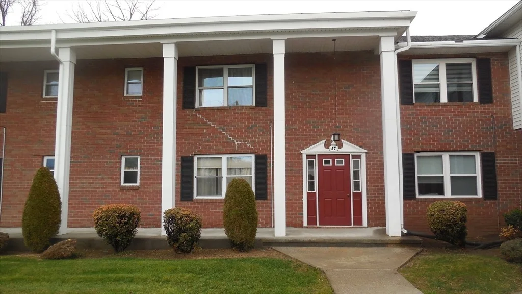 Photo of Unit D at 57 Colonial Circle